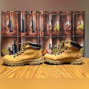 Zasepy Mens Outdoor Boots Tan Size 12 Like New
